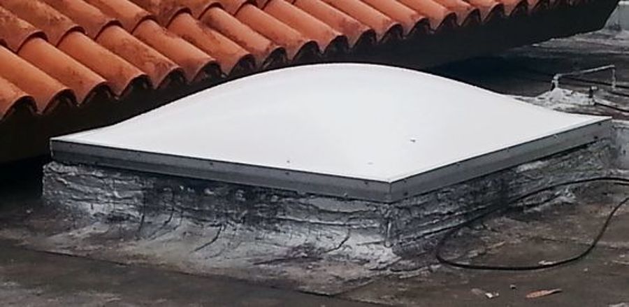 Domo de acrílico
