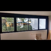 Ventanas combinadas corredizas y de proyección