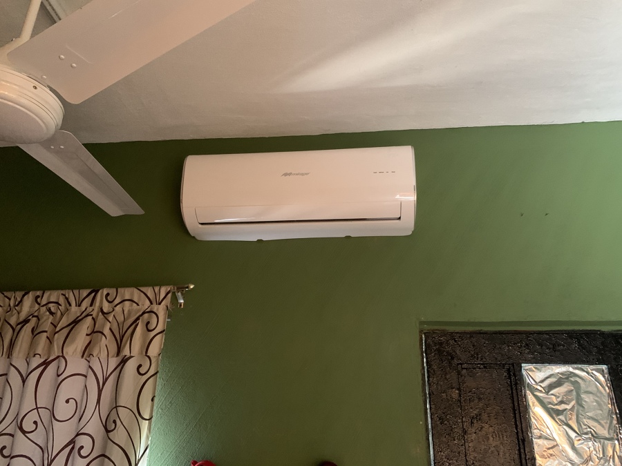 Foto: Colocación de Mini Split de Eléctrica Industrial B&l Y Aires