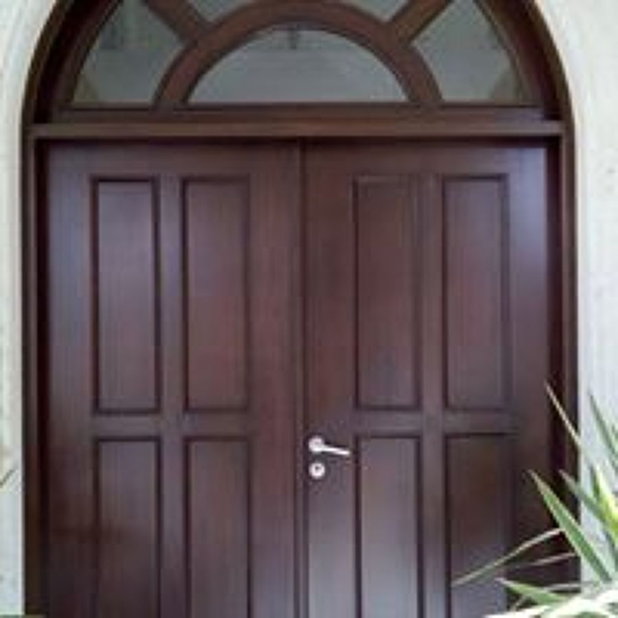 puerta de en trada medio punto