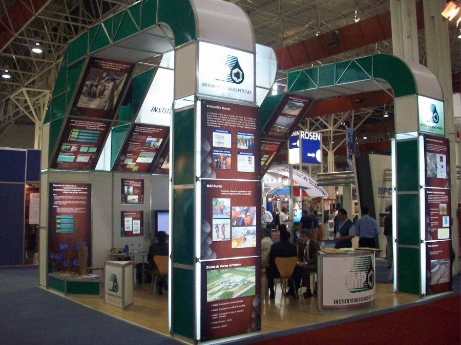 Stand en Aluminio