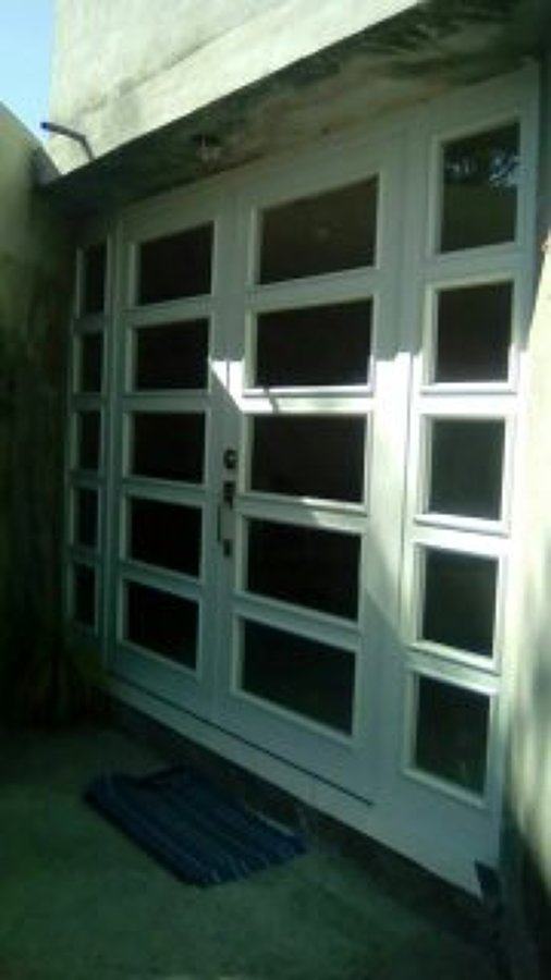 puerta residencial