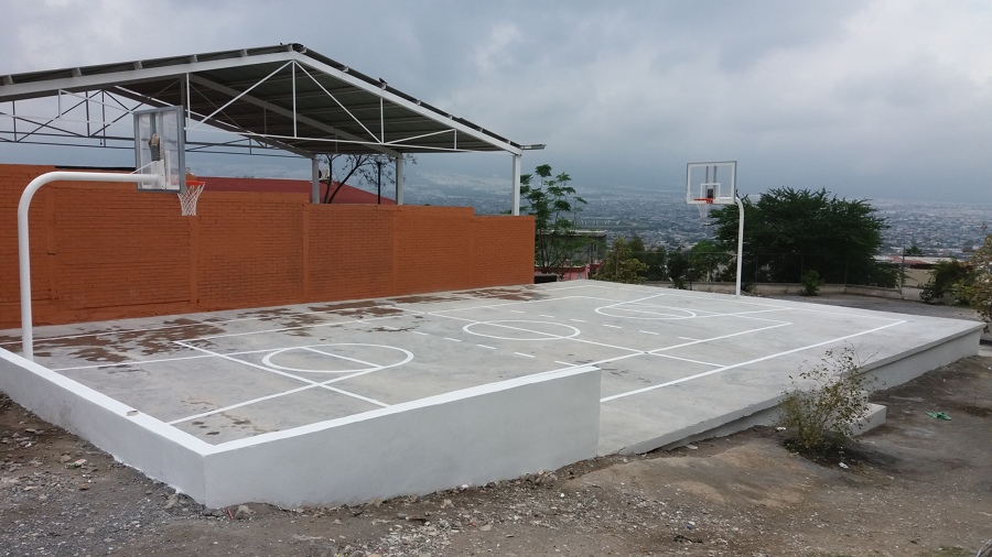 CONSTRUCCION DE CANCHA DE USOS MULTIPLES