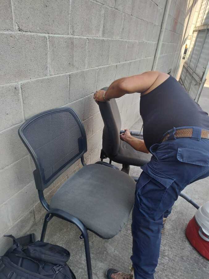 Mantenimiento de Mobiliario y Equipo