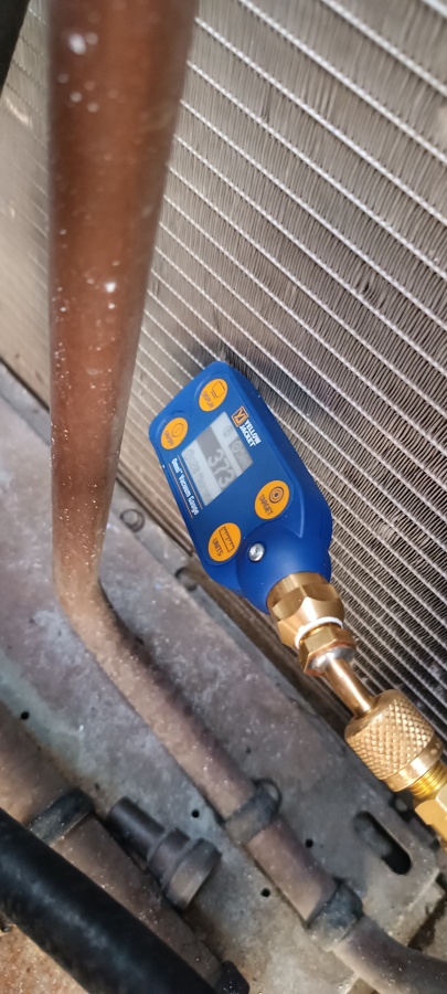 Medición de vacío con vacuómetro