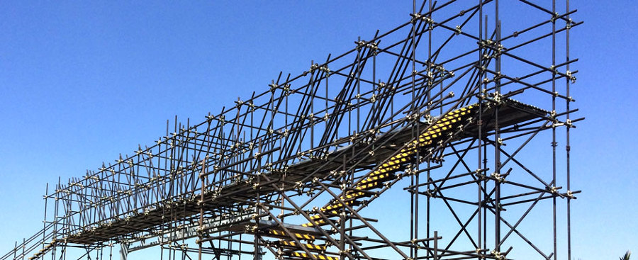 Puente peatonal Tubo-Junta