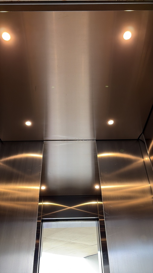 Decoracion de cabina de elevador