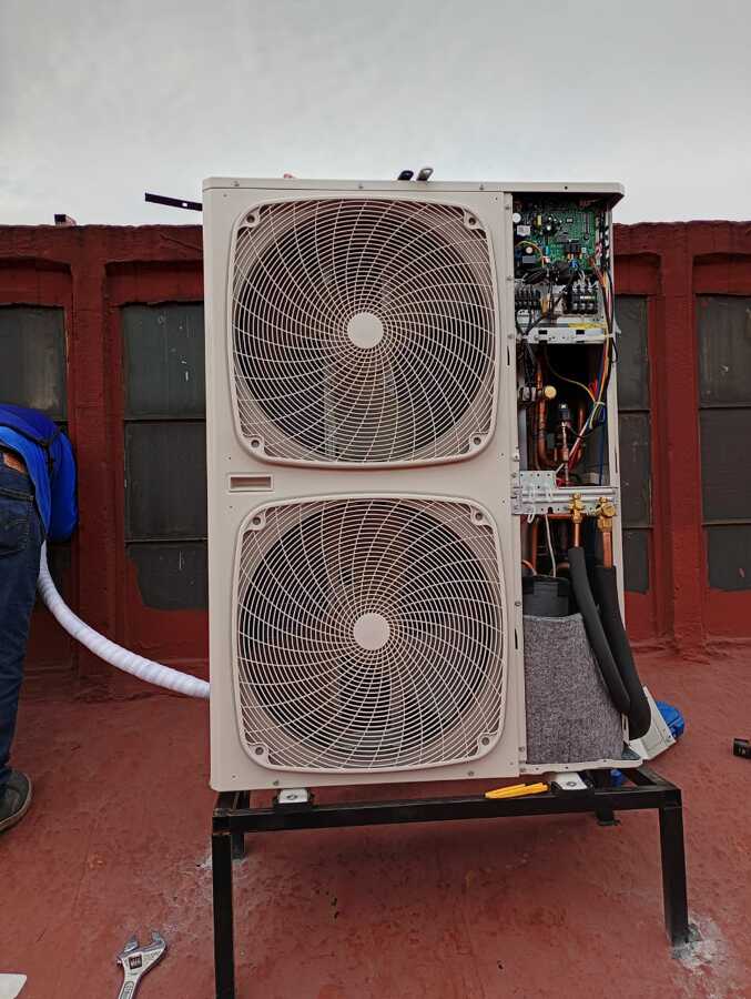 INSTALACION DE EQUIPOS FAN & COIL