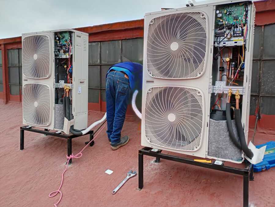 INSTALACION DE EQUIPOS FAN & COIL