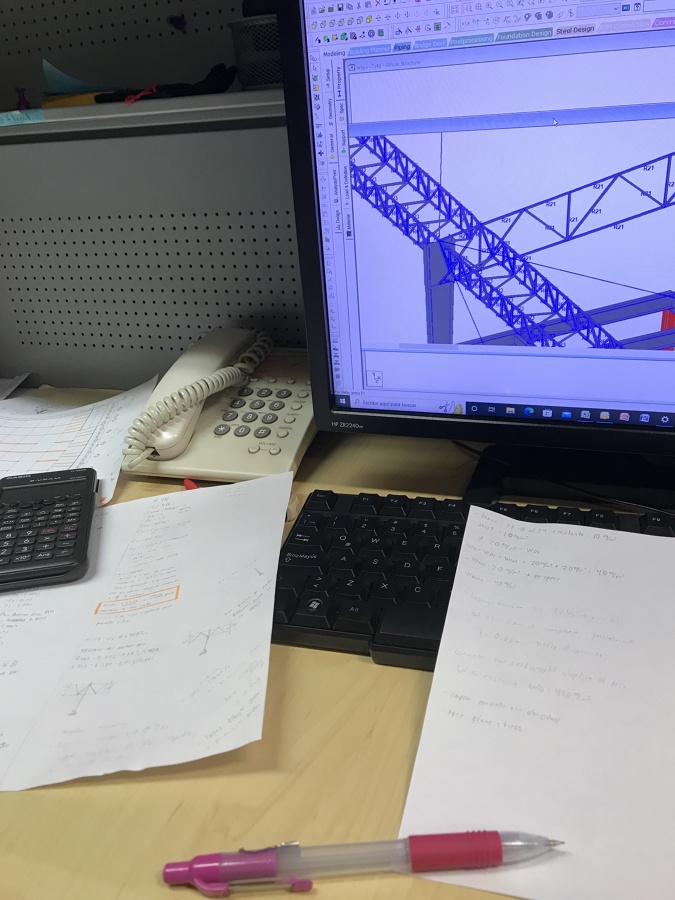 Revisión de armadura para nave industrial
