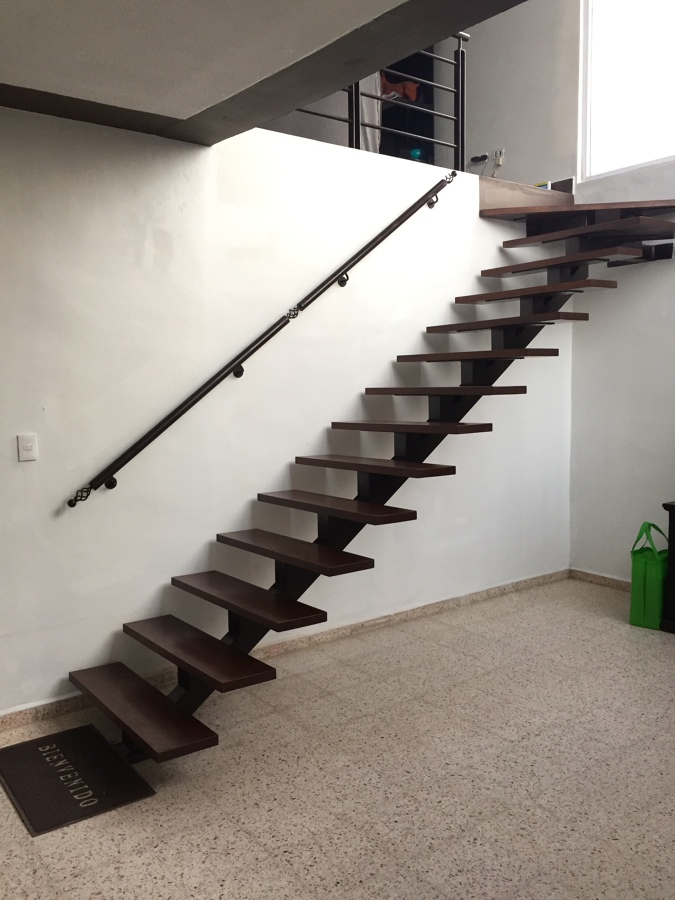 Escalera metálica