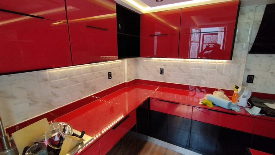 DISEÑO Y HABILITADO DE COCINA INTEGRAL