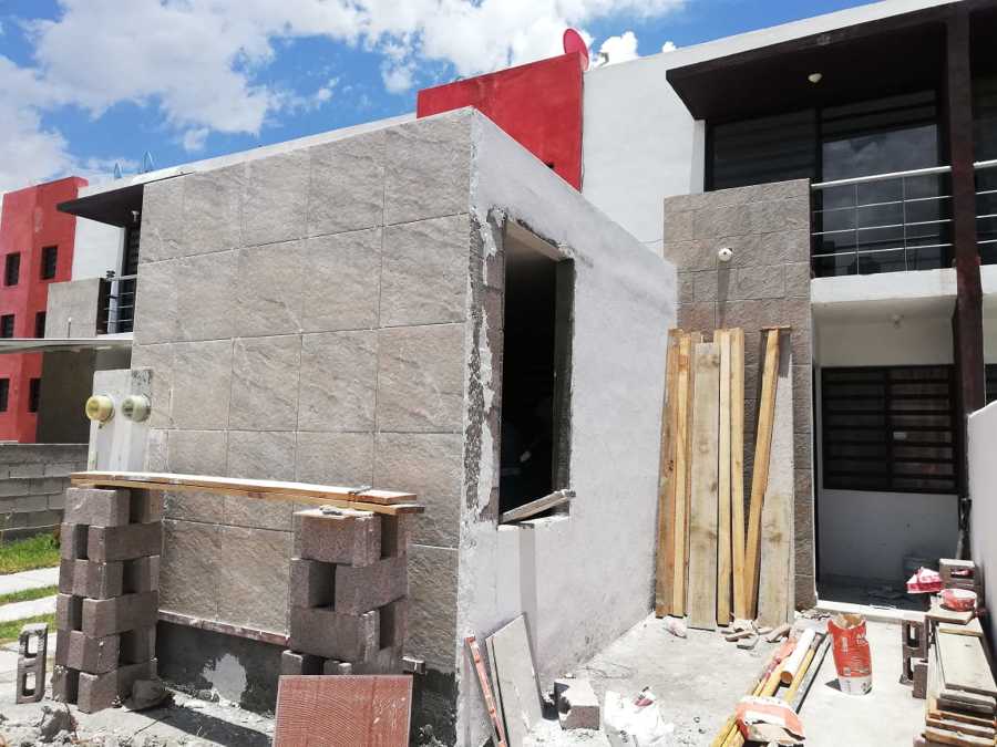 construcción y ampliación de cuarto de 2.5 mts x 4 mts