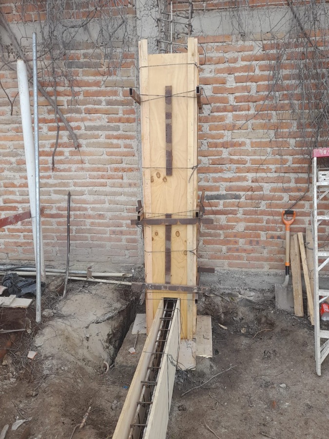 Cimbra columna 40x40