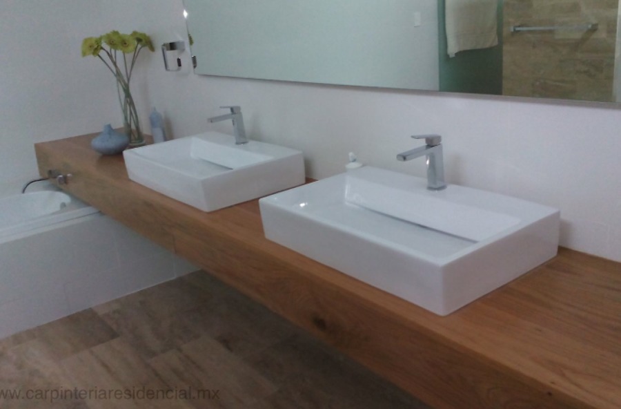 Barra para lavamanos en madera de encino