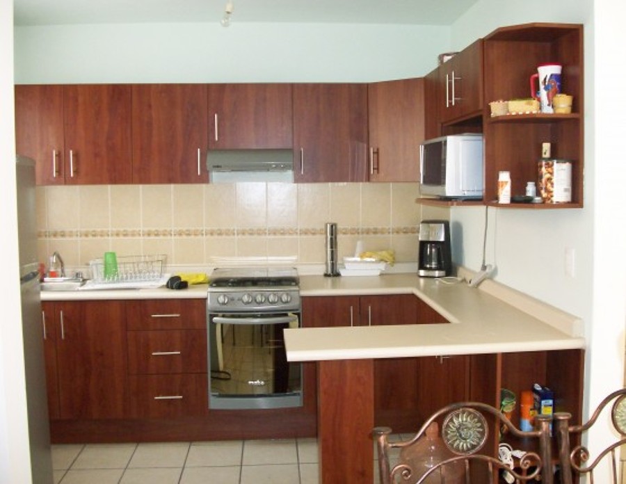 Foto: cocina integral con barra de cocinas y closets del valle ... Cocina integrales