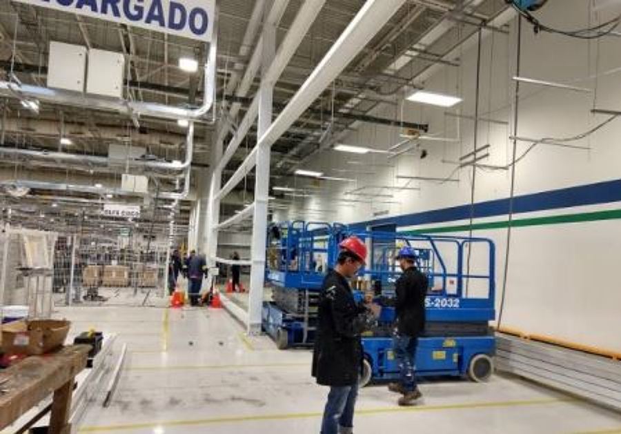 Construcción de división de lamina MISSIÓN CRITICAL