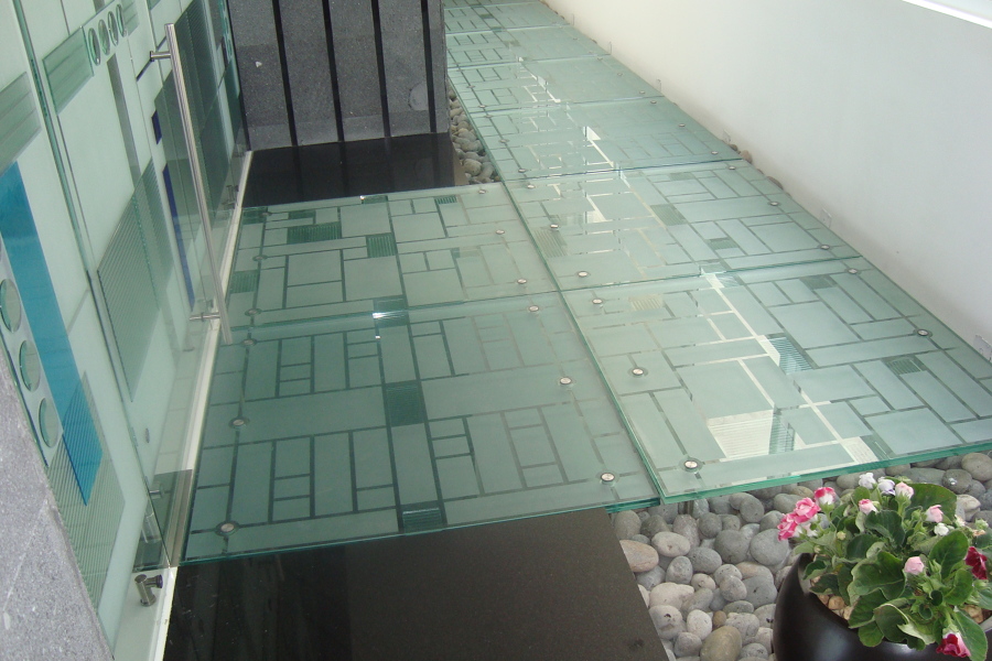 Foto: Piso de Cristal Templado de City Glass Aluminio Y Cristal #122129