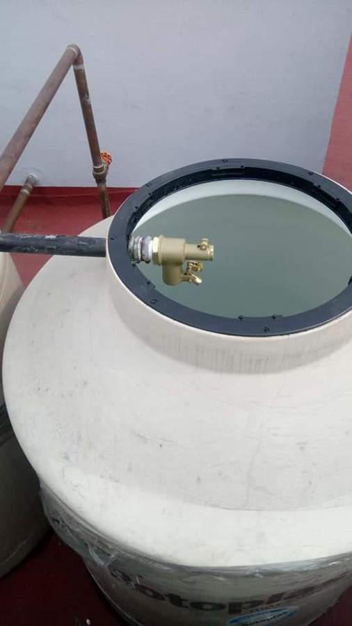 Válvulas nuevas de llenado en tinacos.