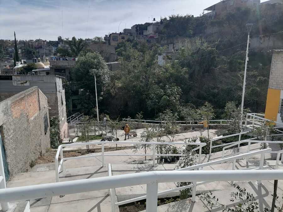 MEJORAMIENTO DEL ENTORNO URBANO