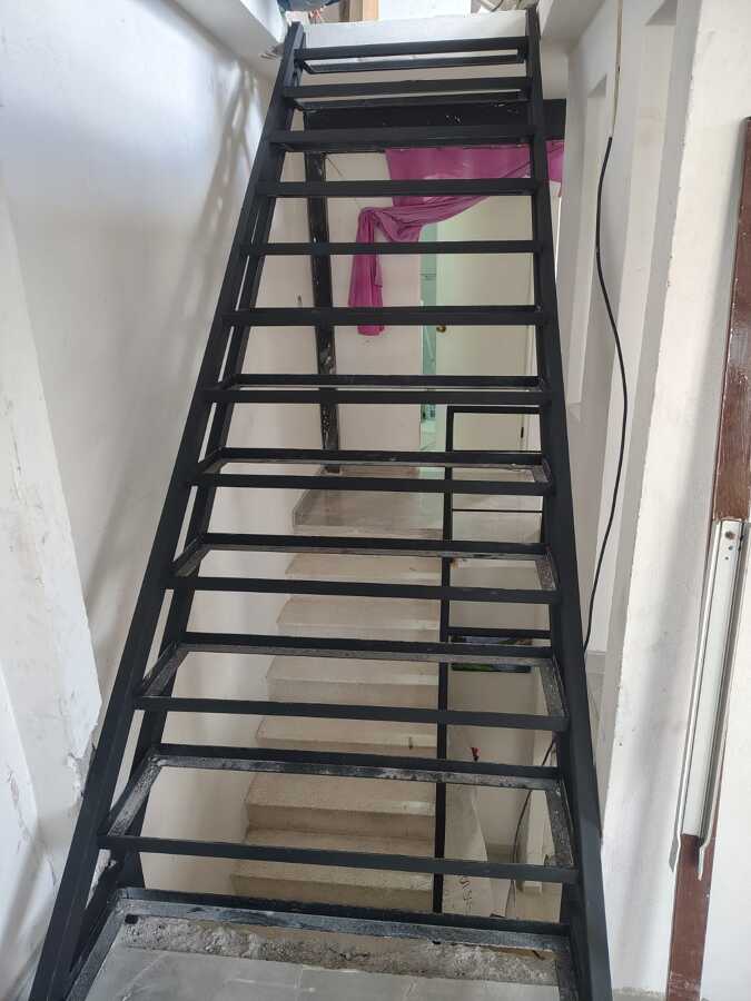 Escalera de herrería