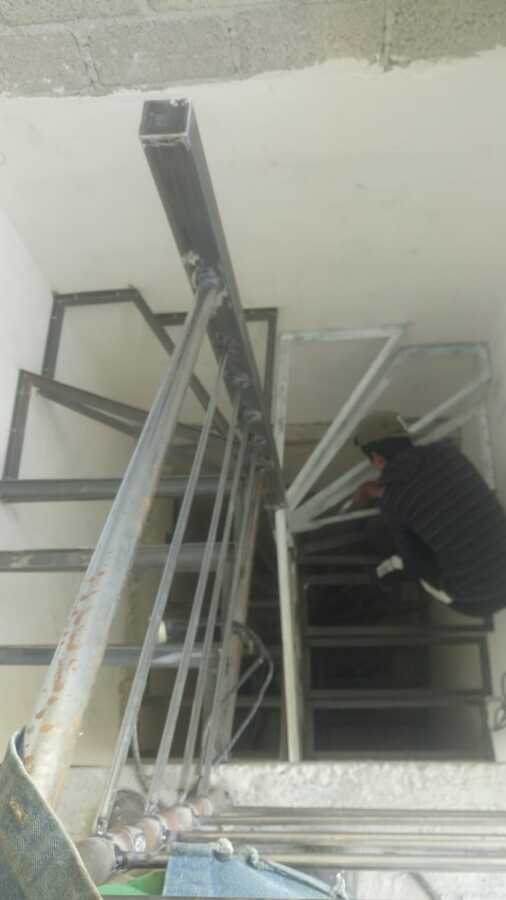 Escaleras de herrería
