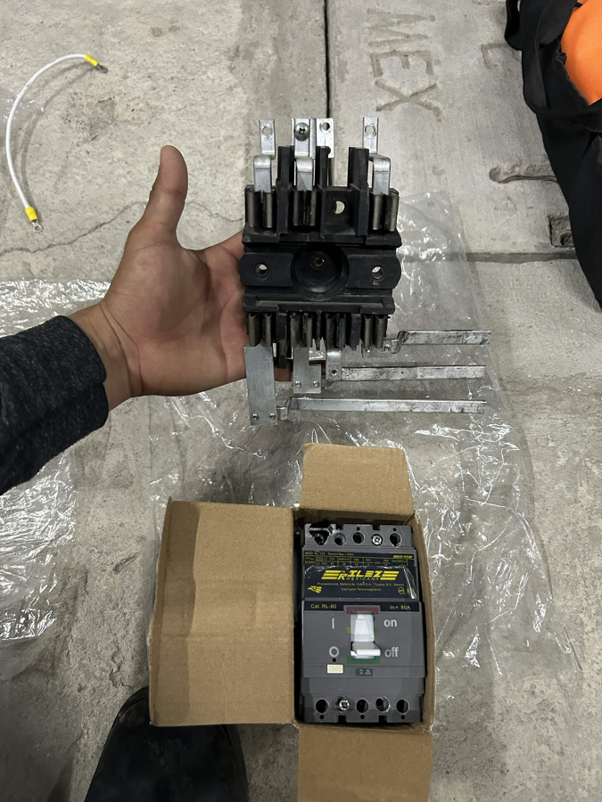 Cambio de interruptor principal para tienda departamental