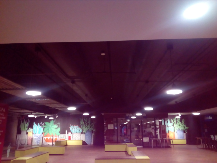 Luminaria sótano plaza andares