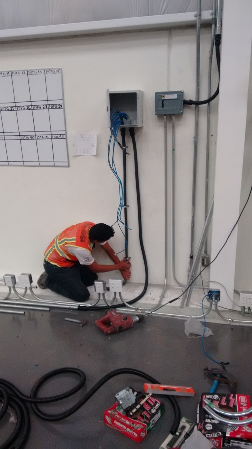 CONEXIONES ELECTRICAS