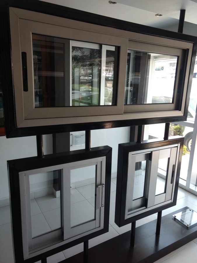 VENTANAS MARCA CUPRUM