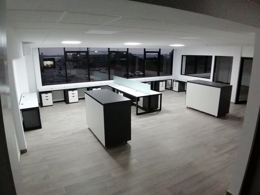 Oficinas minimalista.