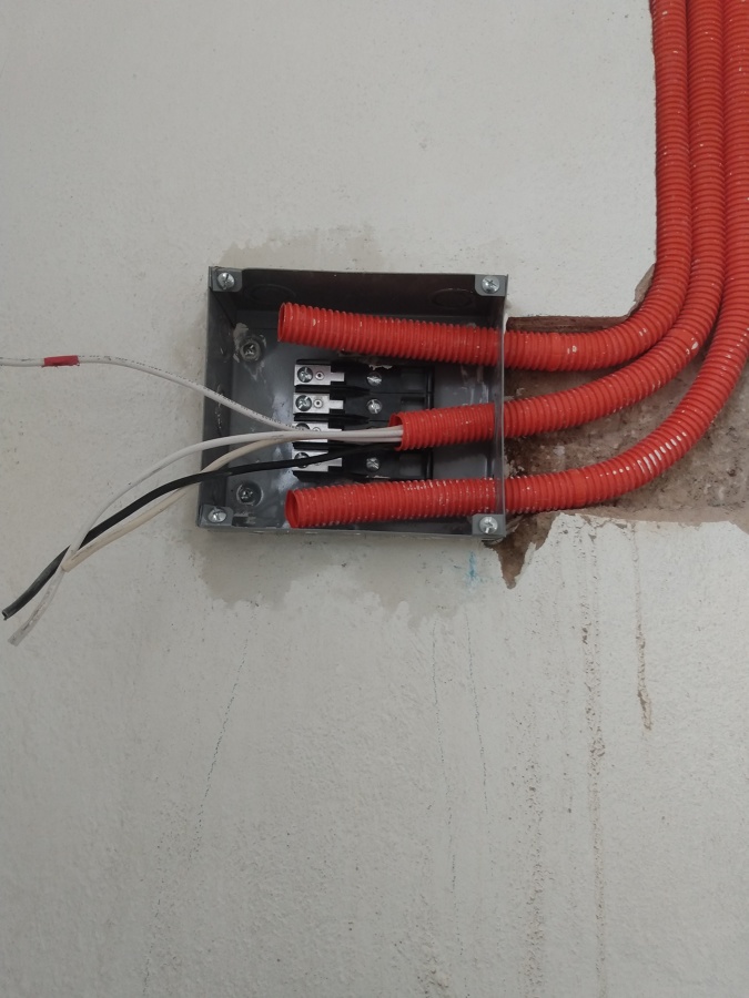 Instalación de centro de carga