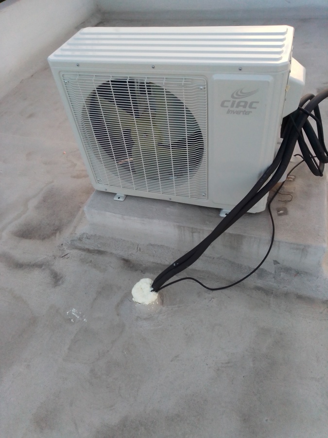 Instalación de clima de 1 tonela y media.