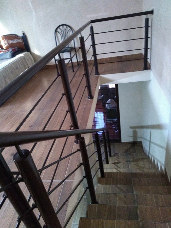 barandal de tubo