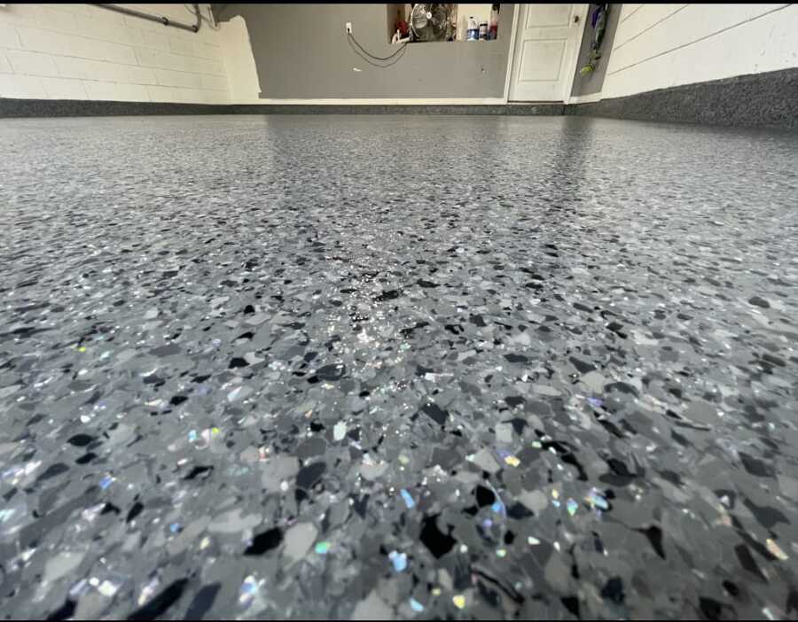 Piso de hojuela terminado