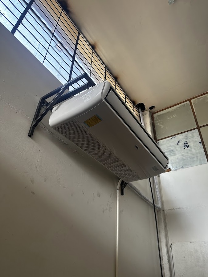 Equipo de aire acondicionado piso-techo