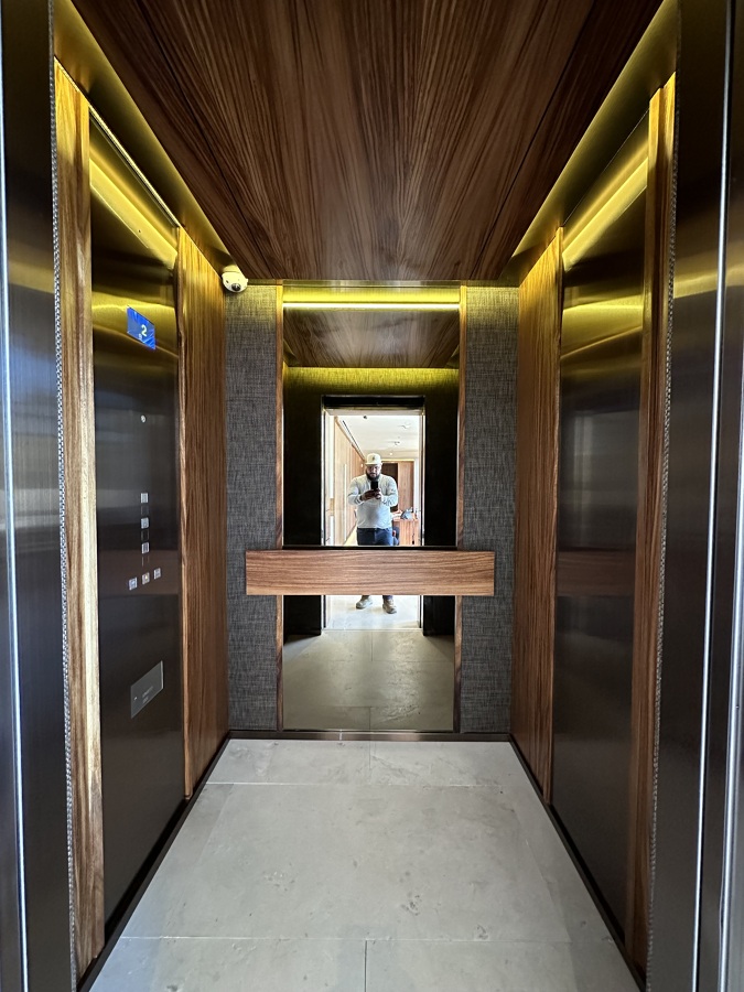 Decoracion de cabina  de elevador
