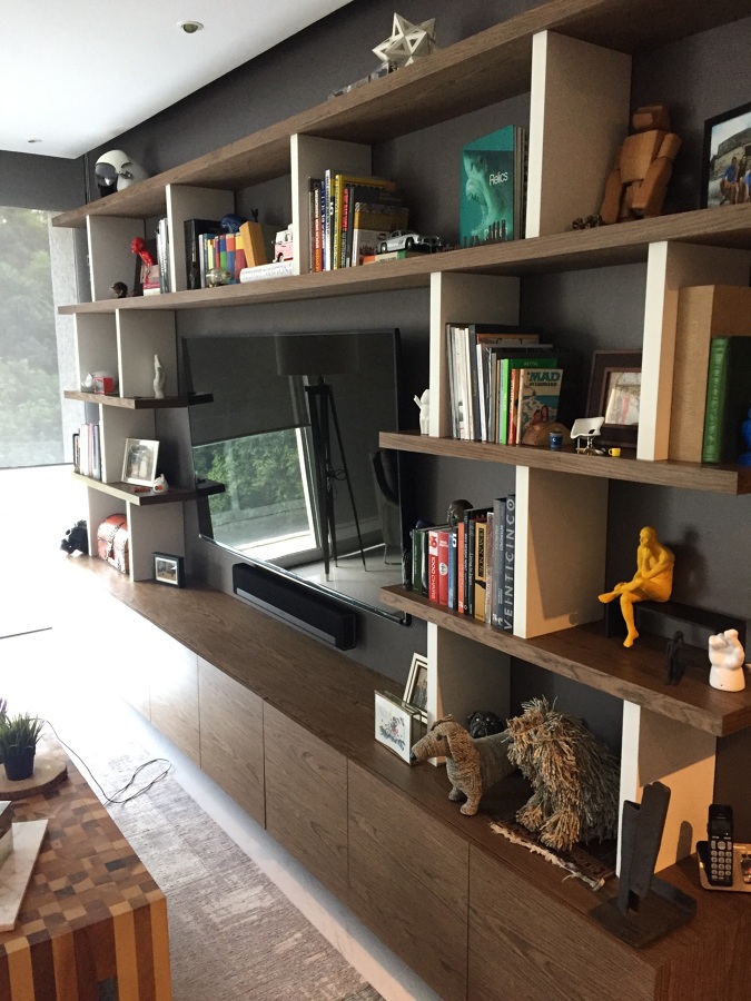 Librero con centro de entretenimiento