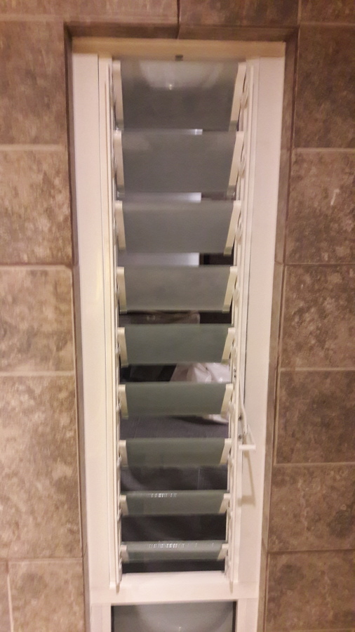 CELOSÍAS DE BAÑO