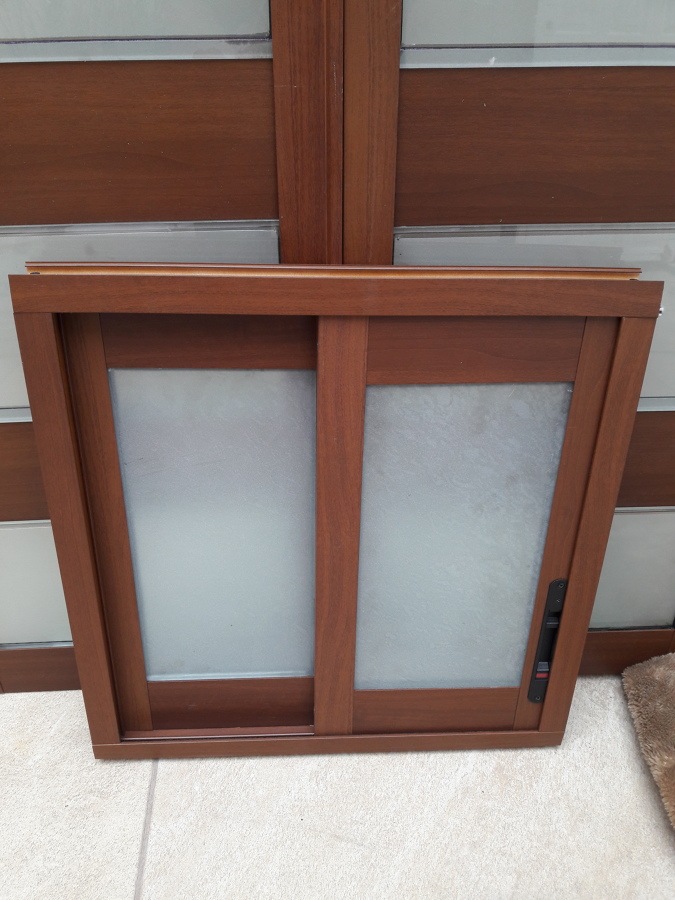 2020 Aluminio Y Vidrio J .'. M .'. G .'. 2020