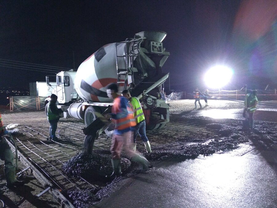 COLADO DE PISO DE CONCRETO