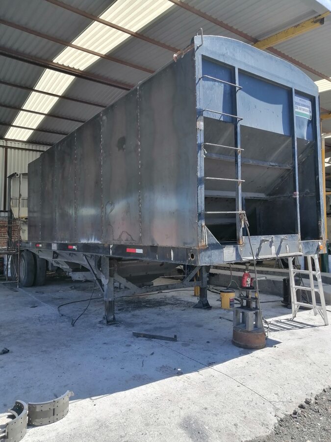 Trabajos de Pailería, Enderezado de Chasis y Restauración de Caja