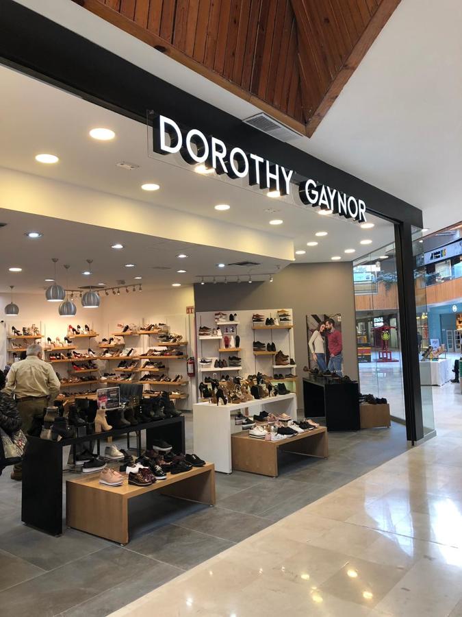 Zapatería Dorothy Gaynor