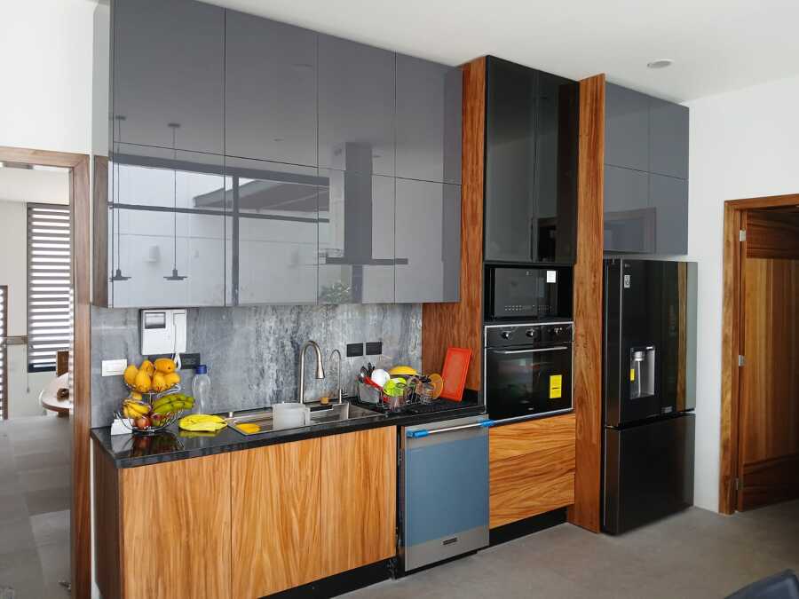 Mueble de madera
