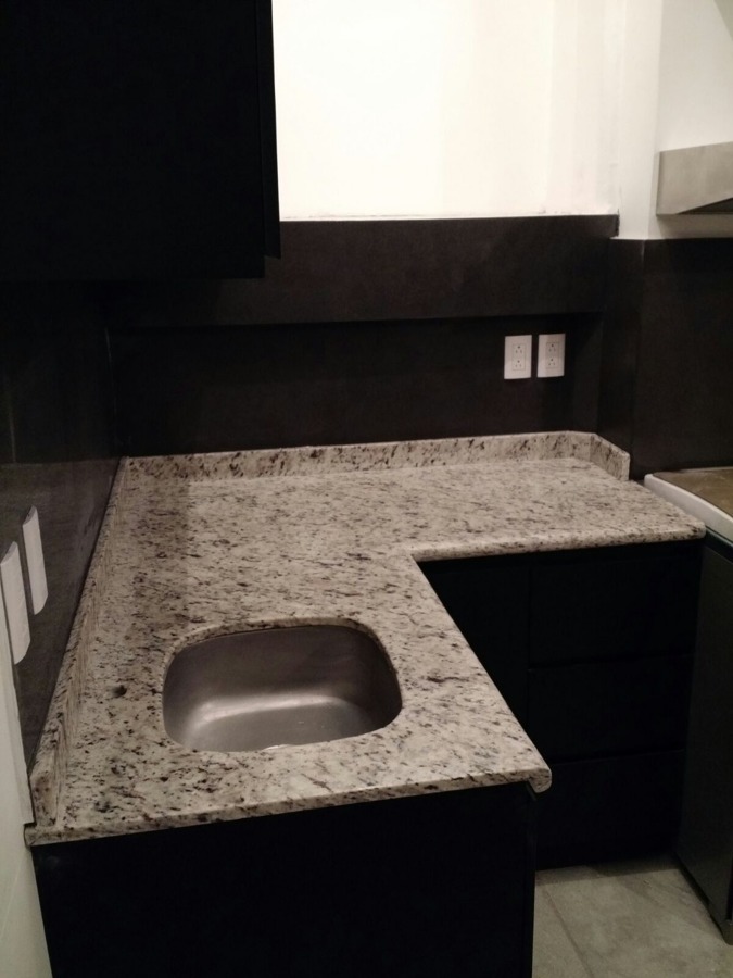 BARRA EN GRANITO KASHMERE MUEBLES MDF NEGRO MATE