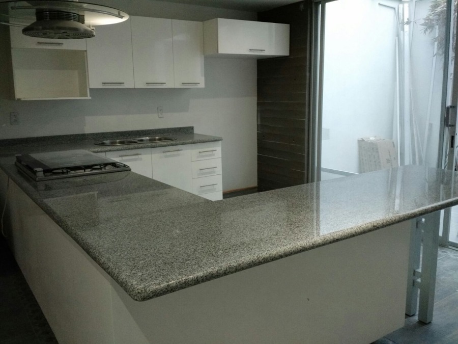 COCINA EN GRANITO GRISSAL Y MDF