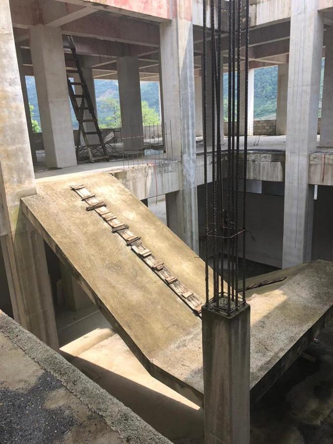 DESCIMBRADO DE RAMPA DE ESCALERA