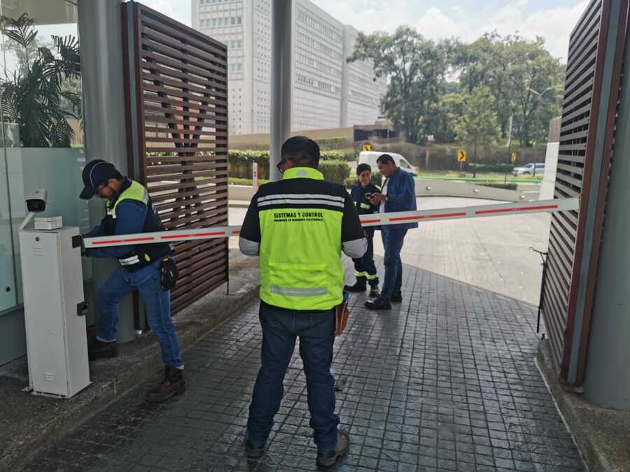 control de accesos vehicular