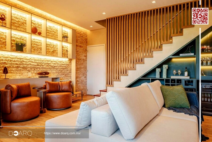 Interior cálido y moderno