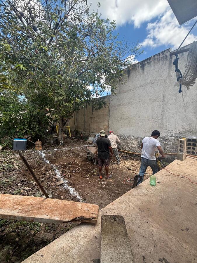 Inicio de Obra. Alberca, áreas comunes y servicios.